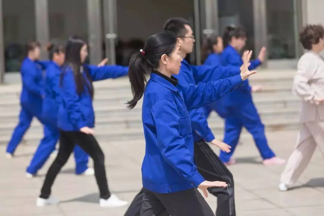 为什么练拳站不稳,练拳时如何平稳发力