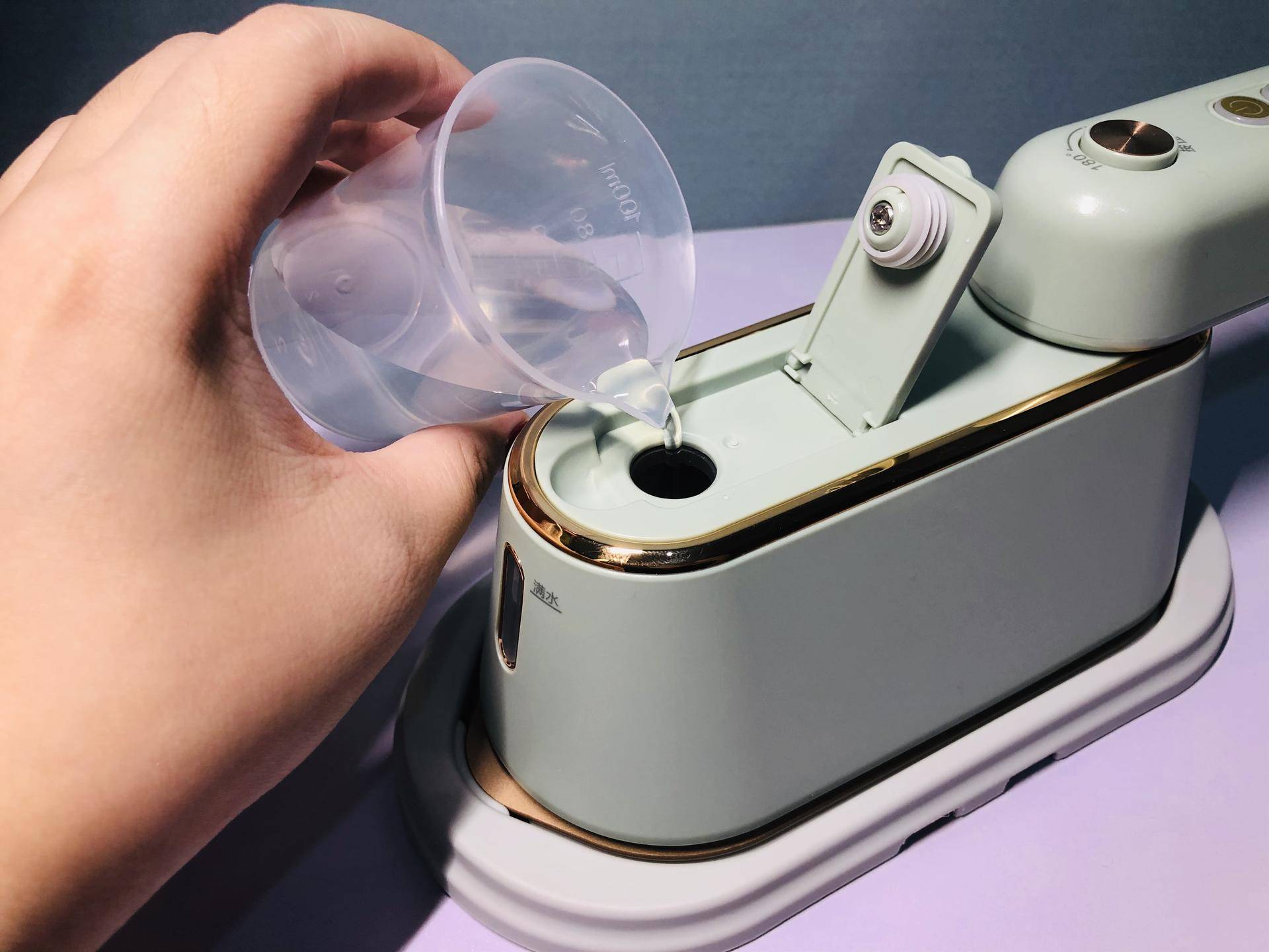 韩国大宇熨斗官方旗舰店,韩国大宇手持挂烫机熨烫使用方法