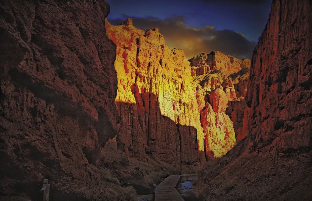 张掖七彩丹霞的唯美句子,张掖七彩丹霞门票多少钱