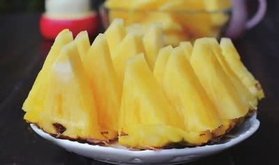 菠萝用盐水泡过后太咸了,菠萝用盐水泡久了会怎么样