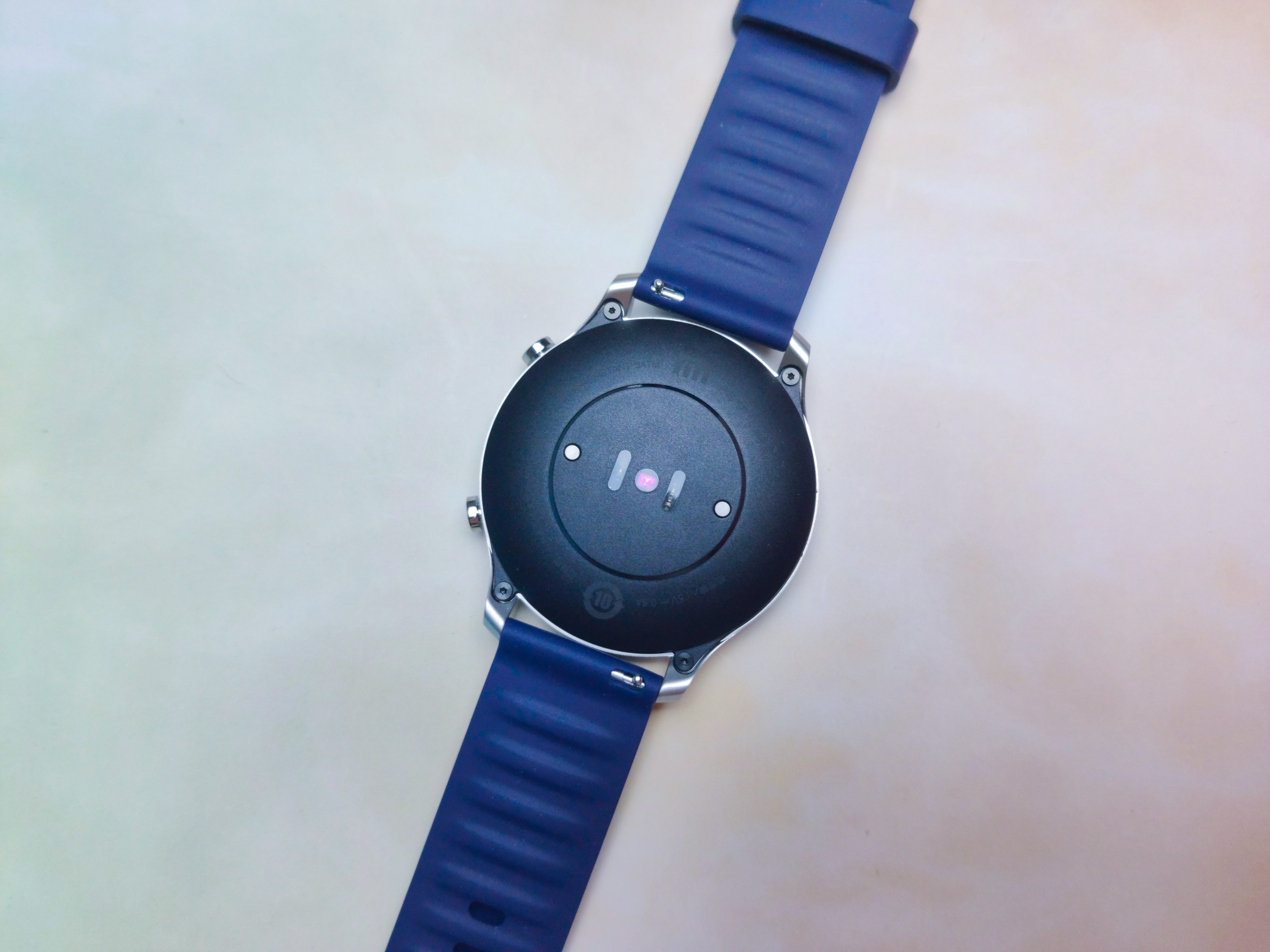 小米手表color活力橙,小米手表color防水测评