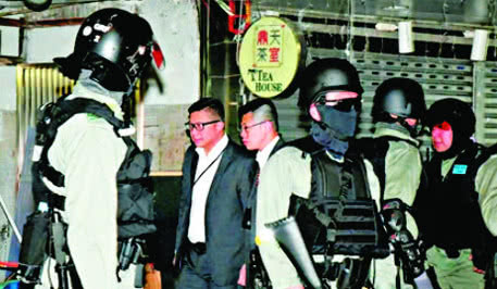 ar15突击步枪威力多少,警方缴获的awm狙击枪