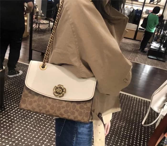 蔻驰哪款包适合女生,蔻驰的包包哪款好看