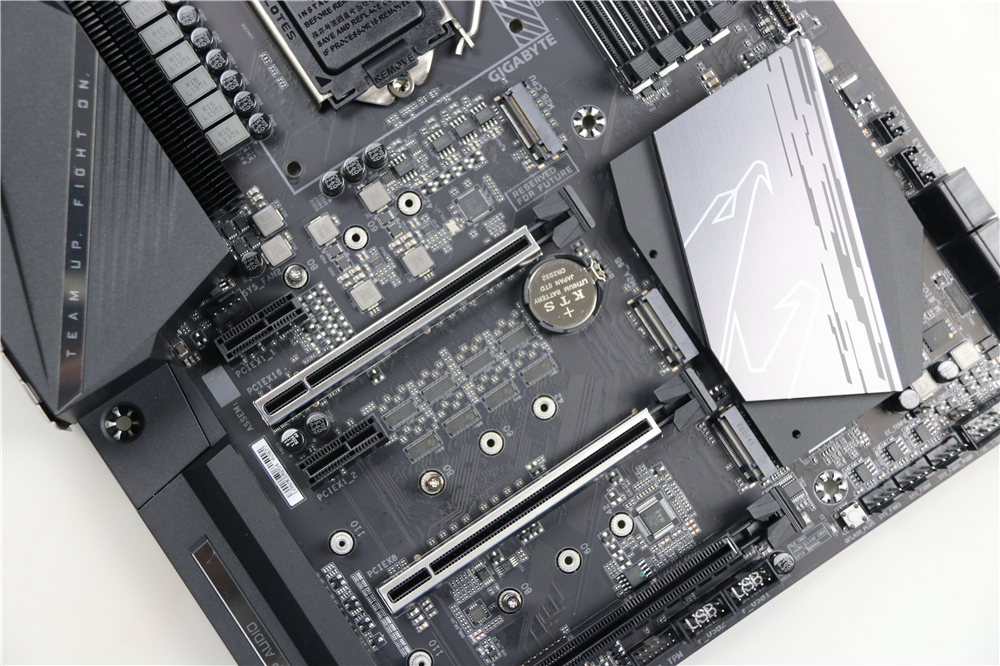 技嘉gigabytez490visiong,2000元技嘉z790主板