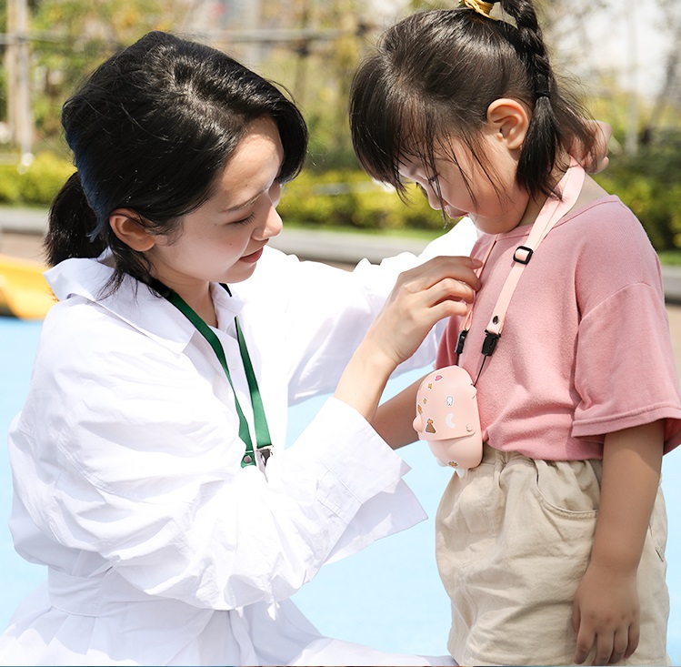 吹迎面风导致小儿面瘫，专为孩子设计的新型风扇，让家长更放心
