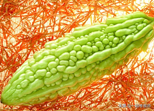 教师上岗辛酸,教师编制越来越难考还值得考吗