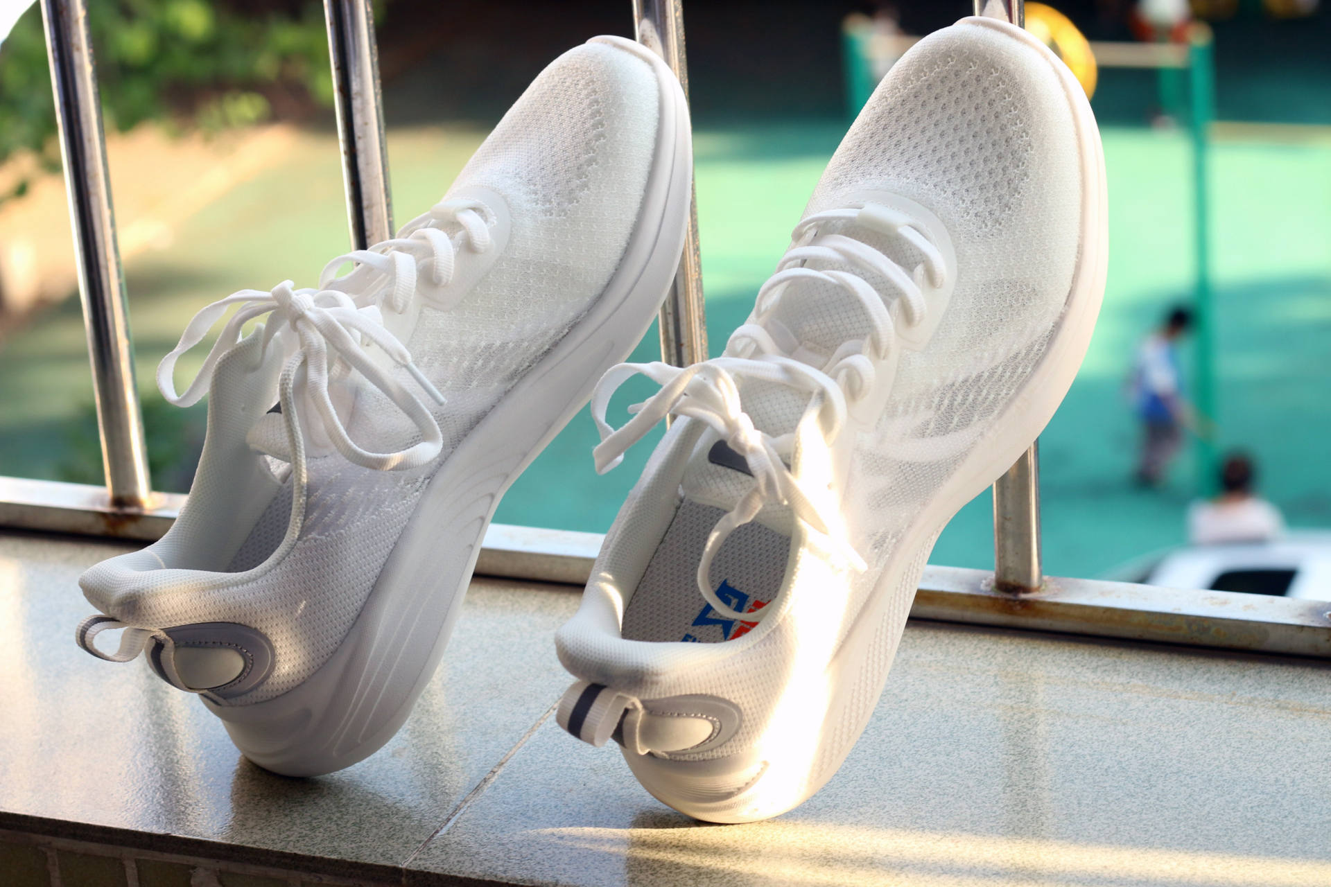 防脏防水黑科技休闲鞋,感光变色鞋推荐