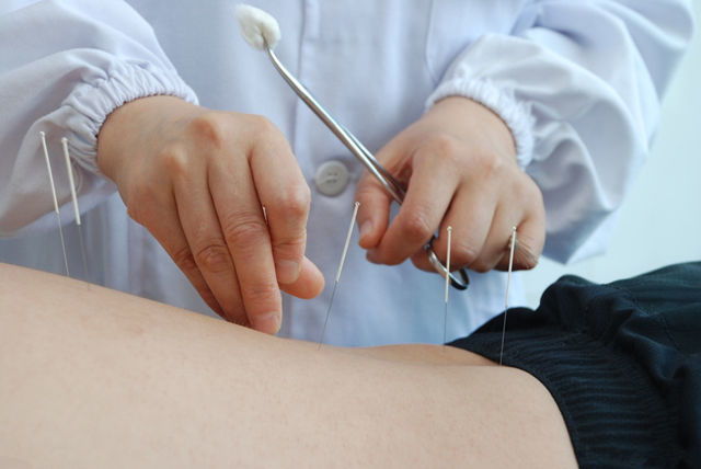 遇上慢性盆腔炎怎么办？中医这八个小穴位或许可以帮到你