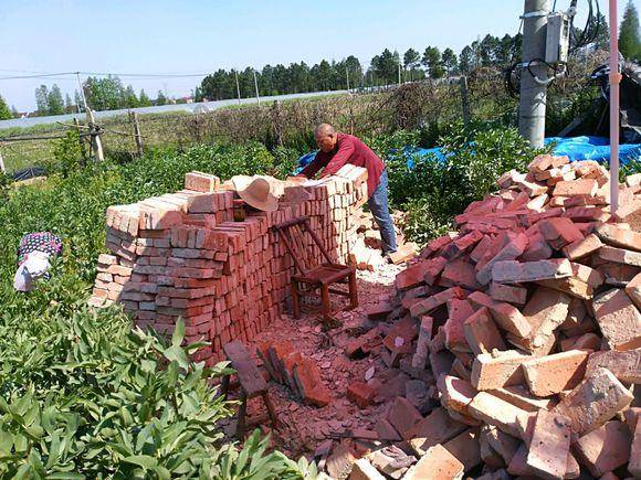 嘉兴小别墅,萧山小伙花200万造农村别墅