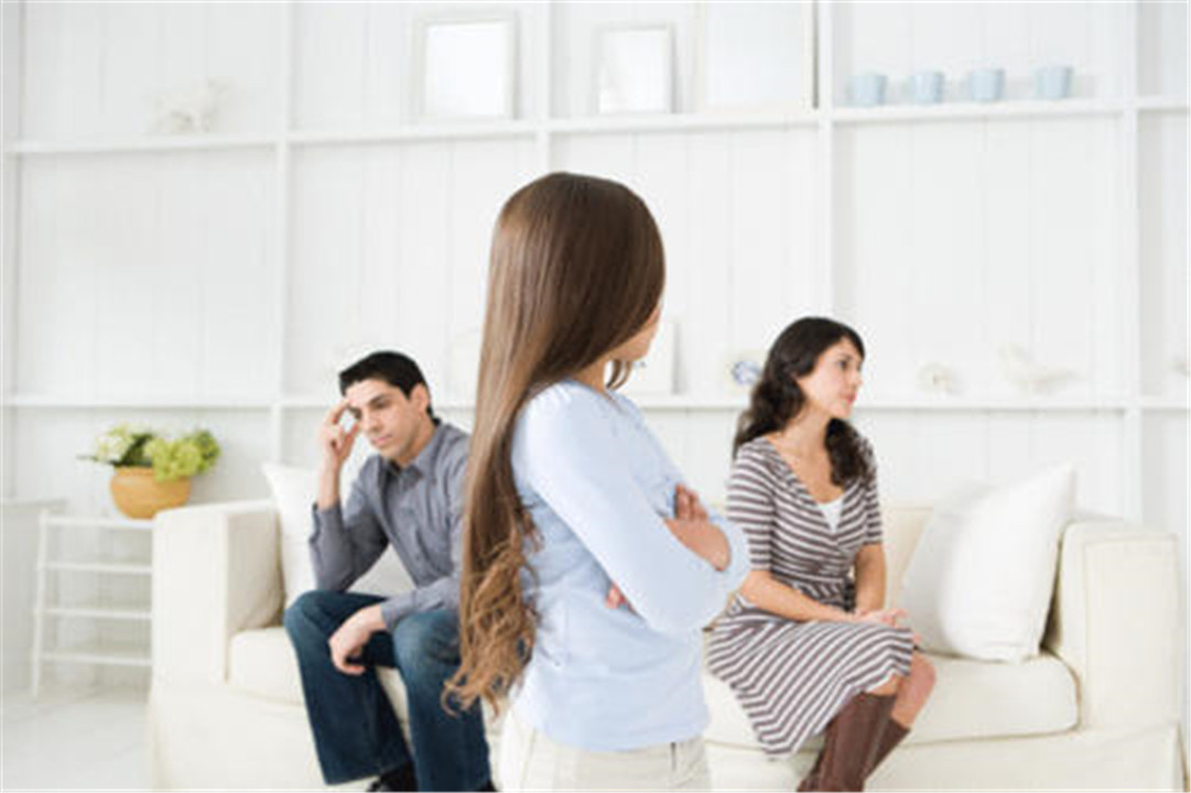 孩子听话但心里不愿意学习,孩子太粘人离不开妈妈怎么引导