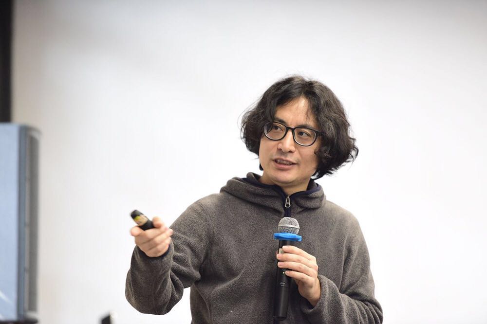 说话脸红时如何克服,说话容易脸红自己都不知道怎么办