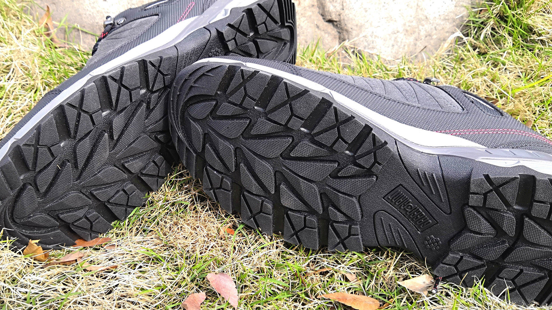 图途户外防滑登山鞋,图途户外徒步鞋