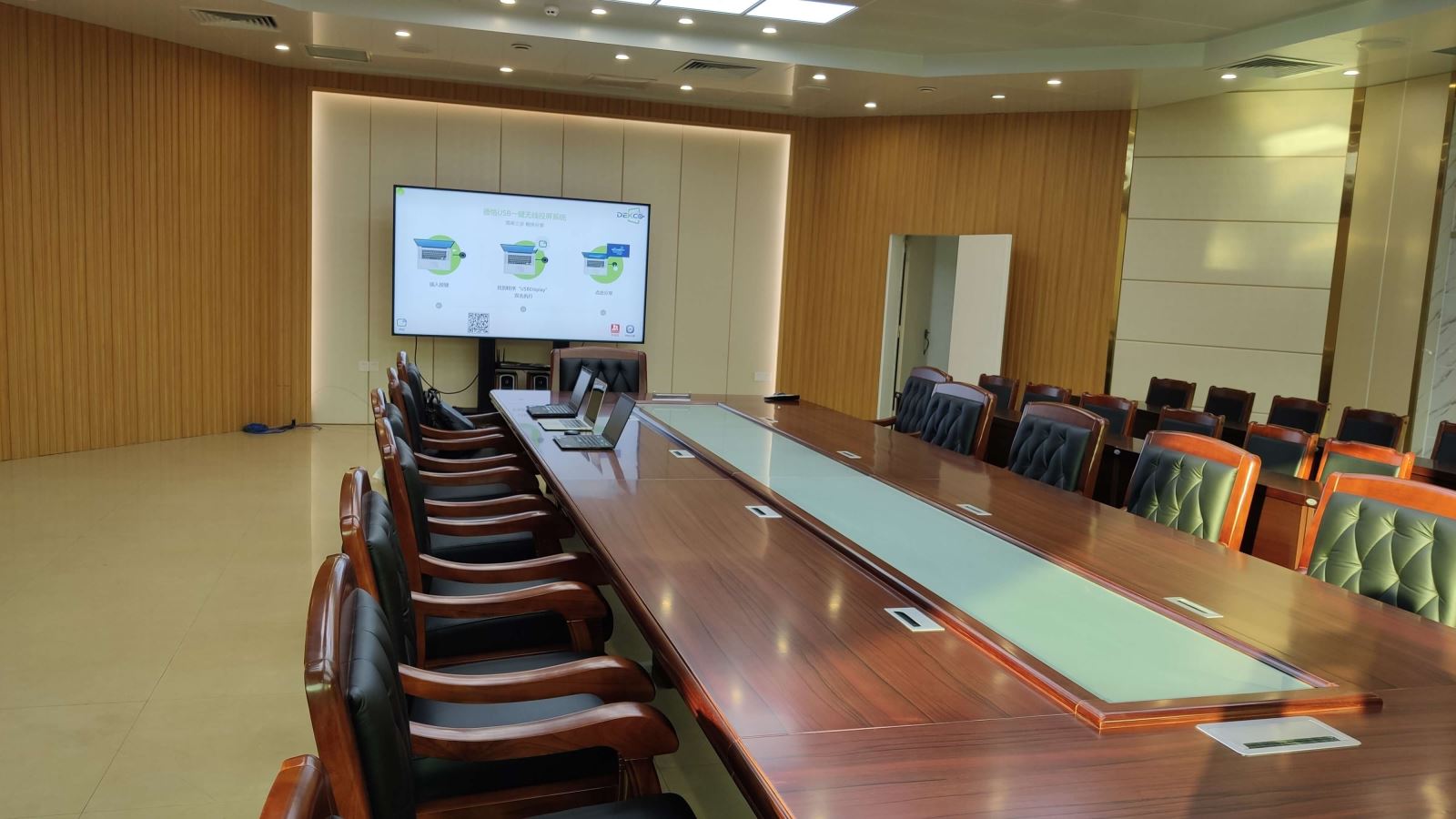 Mac投影仪投屏,笔记本如何实现投影仪投屏