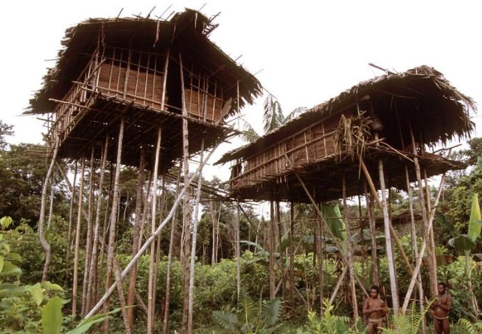 印尼杀了50万华人的原因,印尼杀了50万华人纪录片