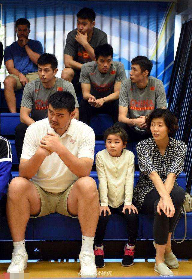 濮氭槑浠栧コ鍎跨幇鍦ㄨ韩楂樻湁澶氬皯,濮氭槑鐨勭幇鍦ㄥコ鍎胯韩楂樺灏戠背