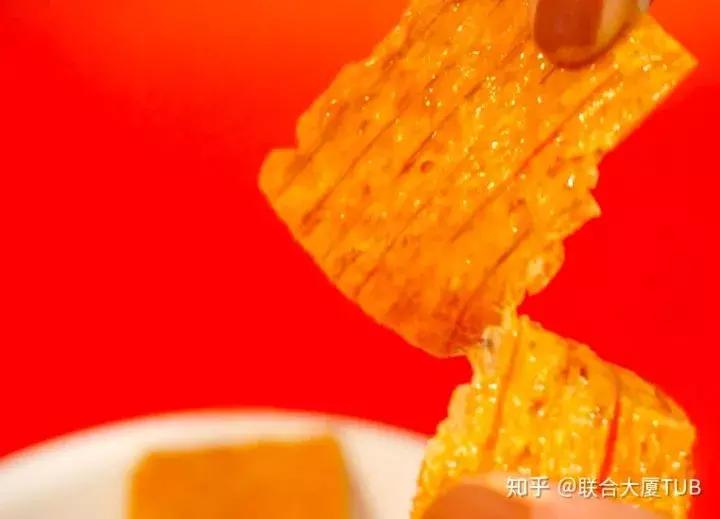 10种爆款零食好吃又实惠,推荐10款零食好物