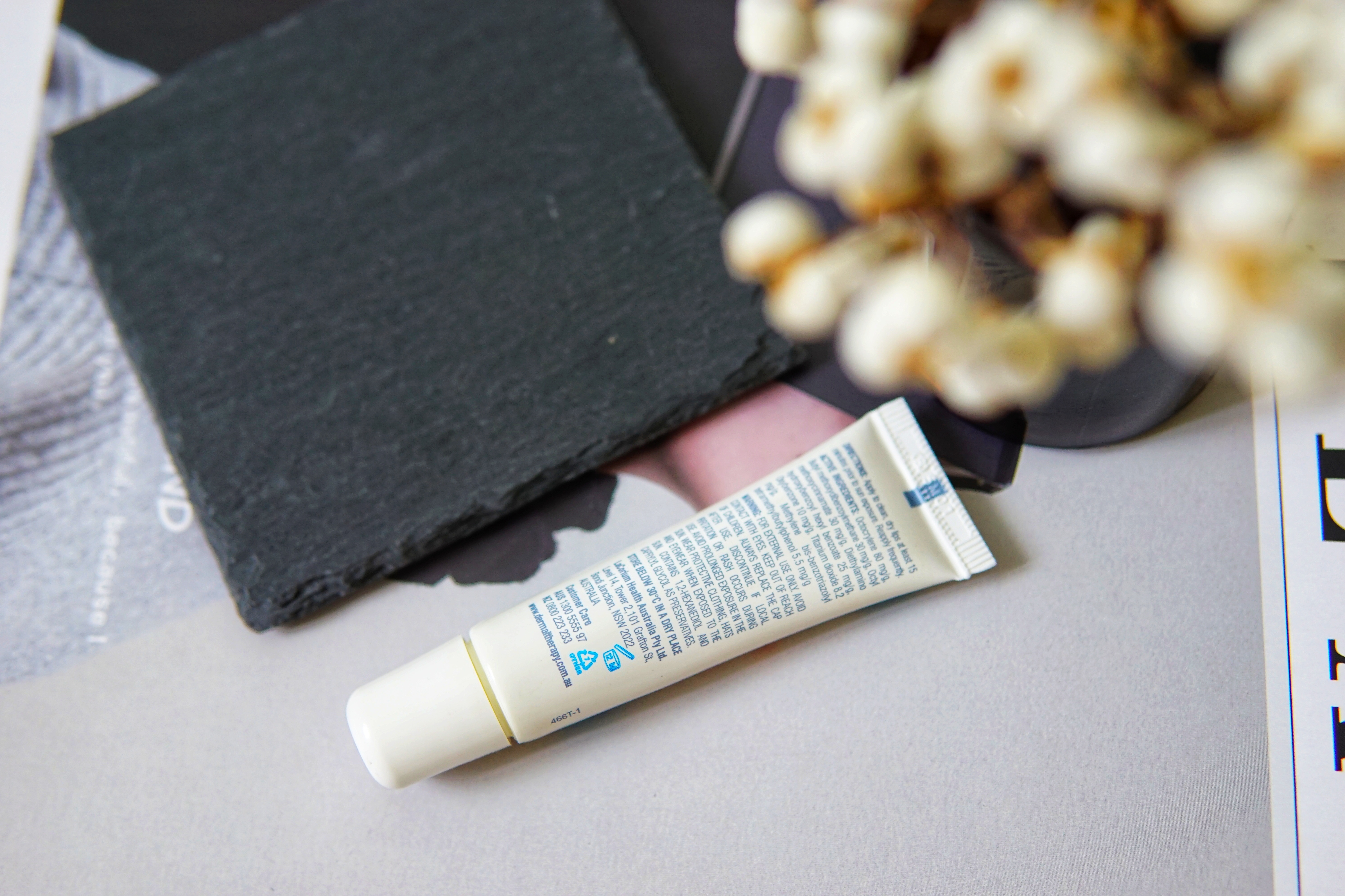 滋润养唇护唇膏推荐,唇部护理嘟嘟护唇膏