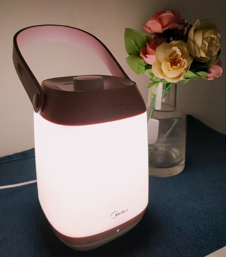 贫民窟精华好物推荐,贫民窟保湿好物推荐