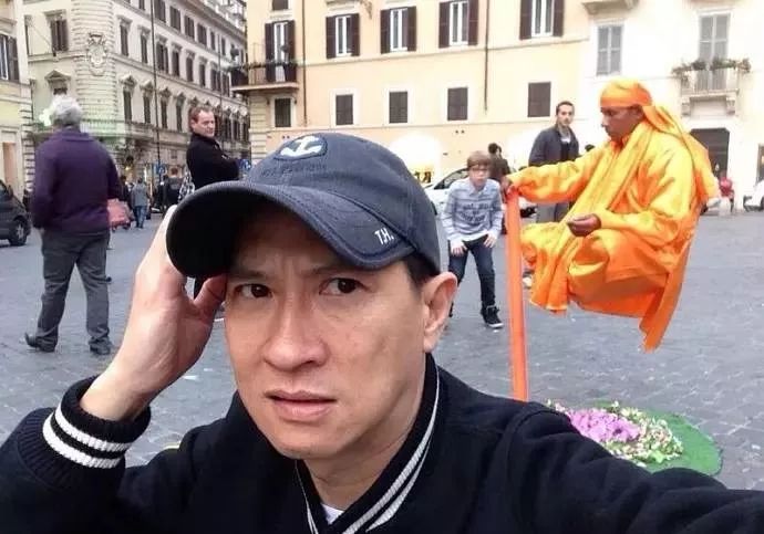 葛优和徐峥哪个厉害些,葛优张艺谋刘德华谁地位高