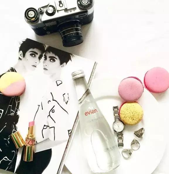 依云如何将一瓶水，卖出奢侈品的味道？