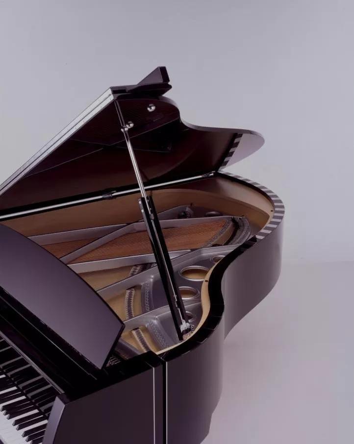 1681年德国造的古钢琴视频介绍,德国施坦威钢琴制造过程