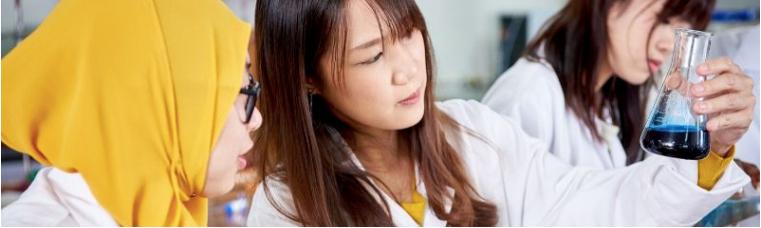 英国利兹大学值得读吗,留学英国利兹大学秋季