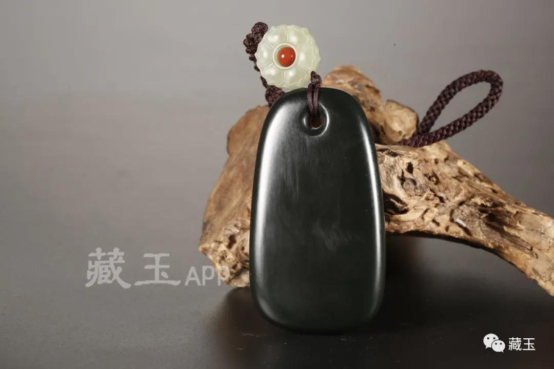 青花籽料山料和籽料,俄料籽料和山料籽料的区别