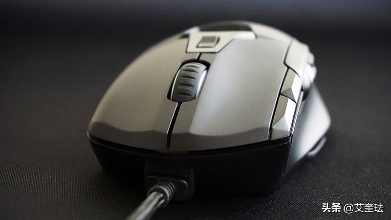 雷柏鼠标v330,12个键的鼠标