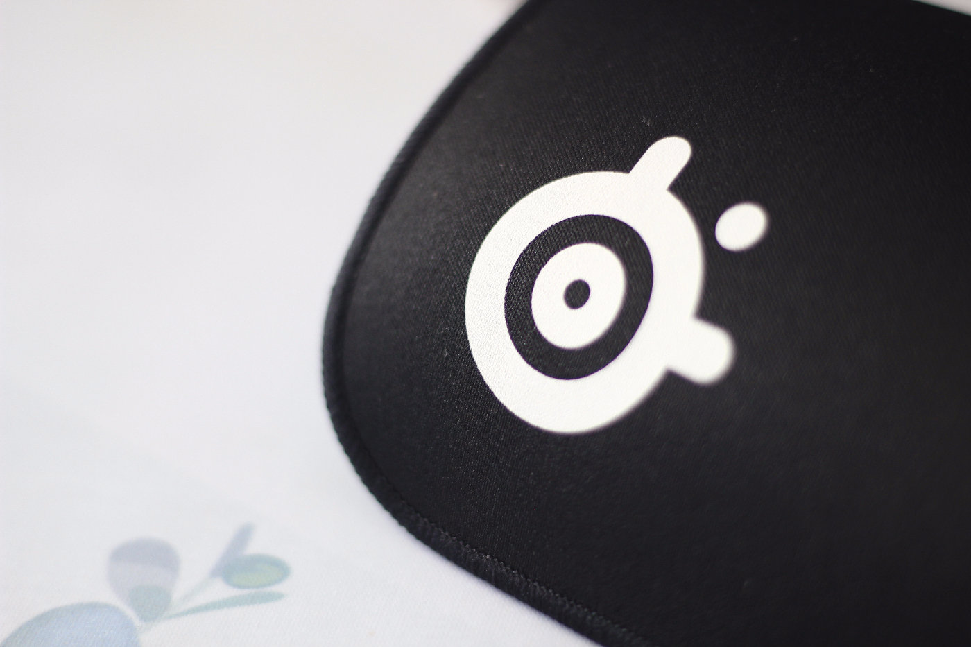 赛睿apexprorgb,赛睿qckprismrgb鼠标垫