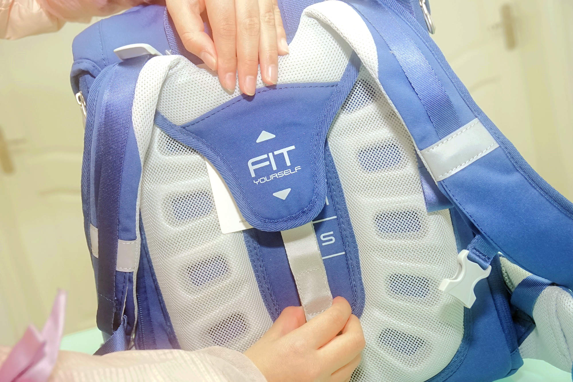 米兔儿童书包2怎么样,儿童减负书包3-6年级承重力强