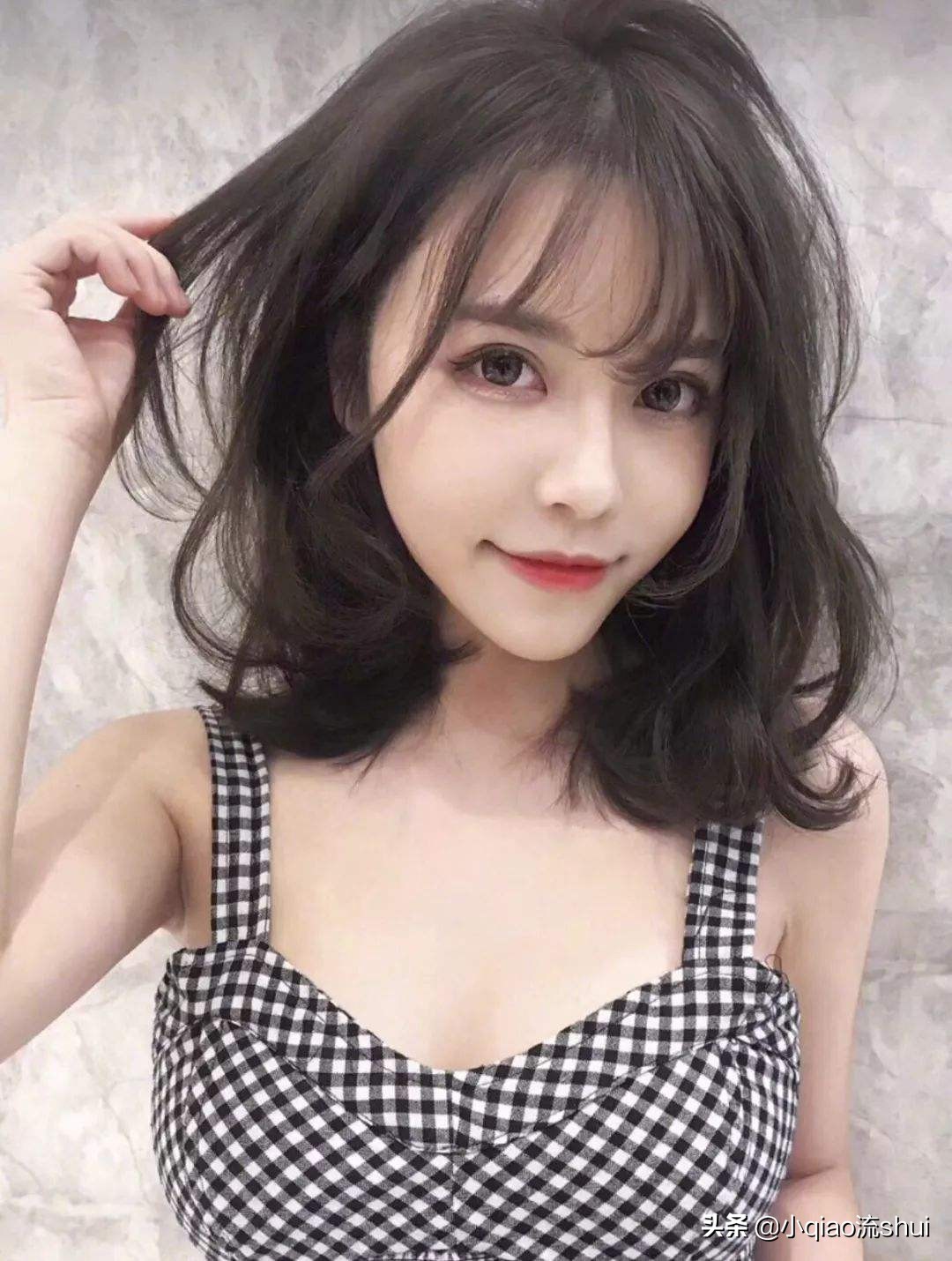 圆脸适合什么发型15-16岁减龄,什么脸都适合的发型明星同款