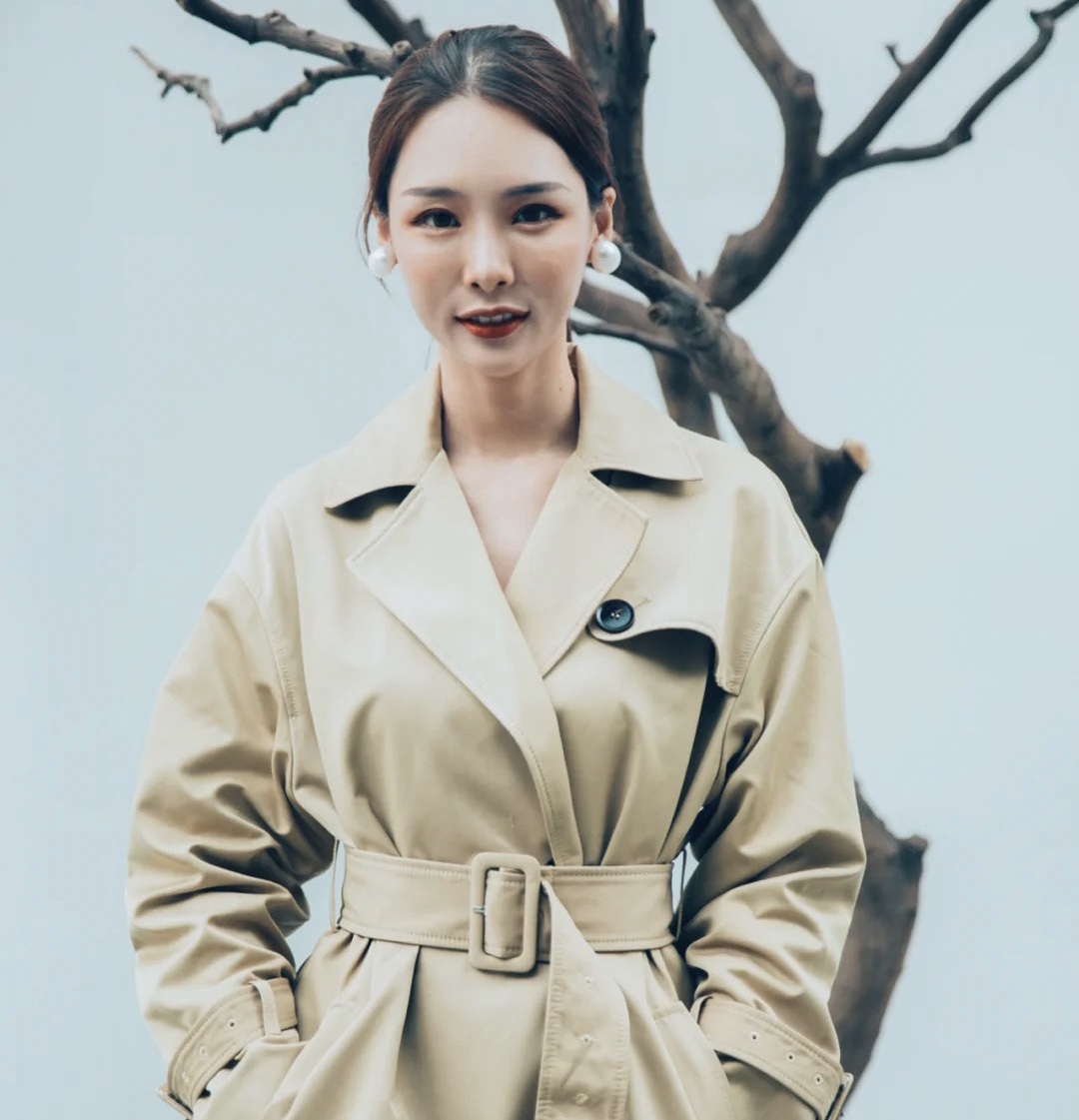 风衣后背腰带的7种系法,男士burberry风衣腰带系法图解