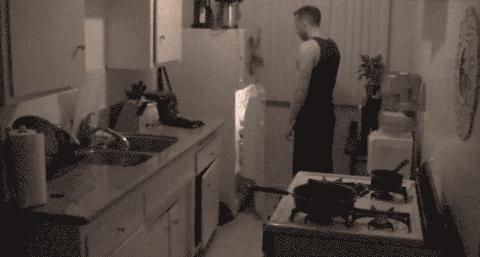 半夜梦游是什么样的体验,梦游到底是怎么一回事