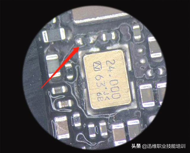 iphone7p摔了开不了机,iphone7p摔了一下一直重启