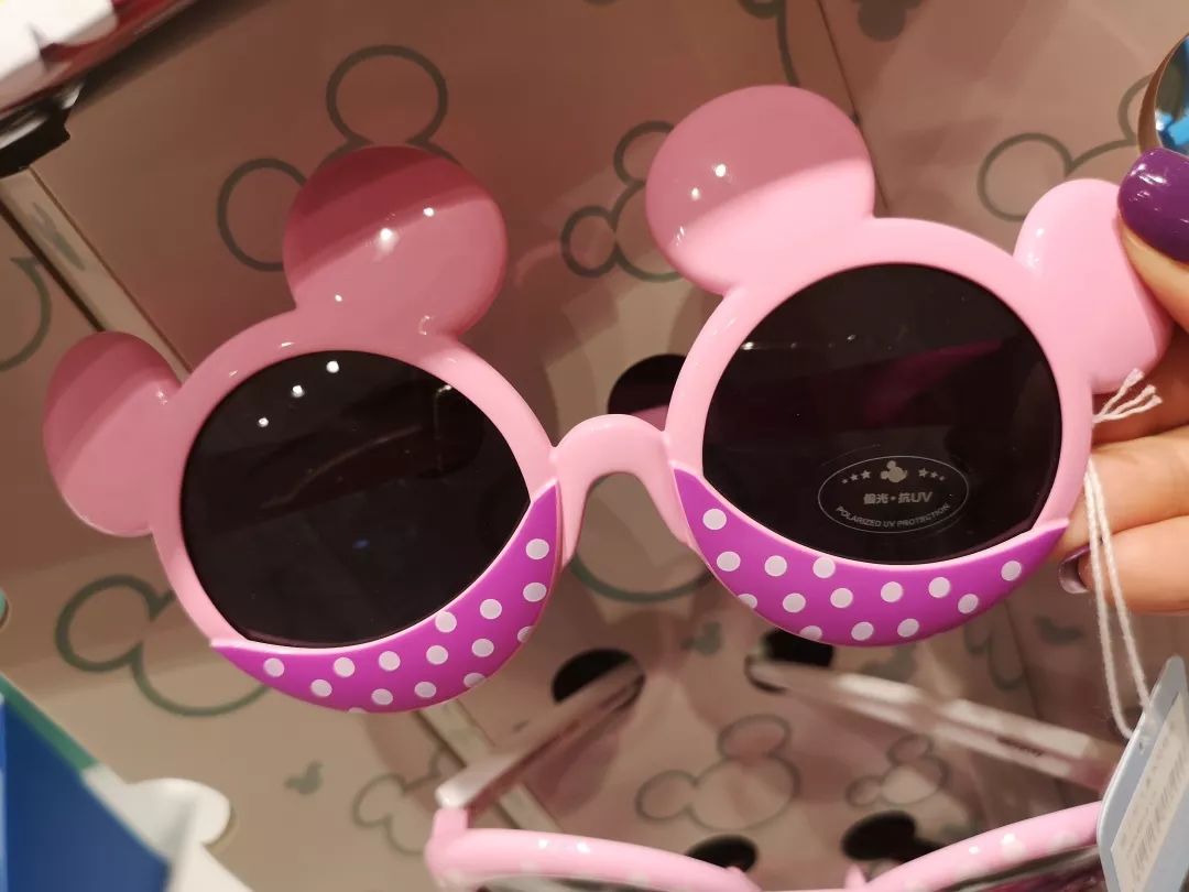 给娃挑太阳镜,孩子怎么选墨镜