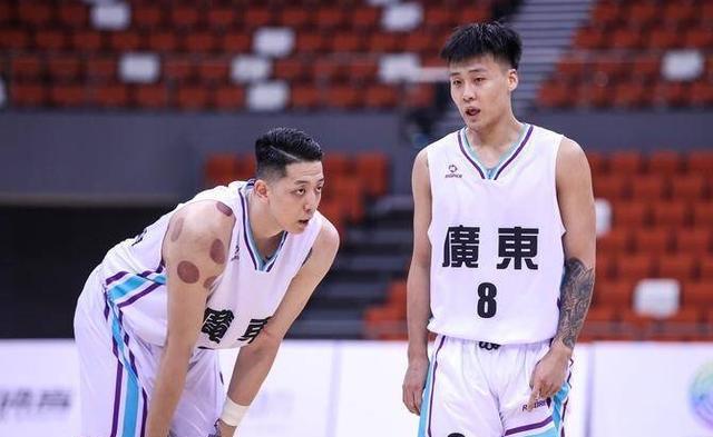 广东男篮贺希宁个人简历,广东全运会男篮12人名单