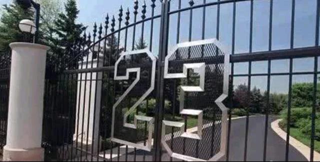 乔丹的豪宅值多少钱,科比豪宅詹姆斯豪宅