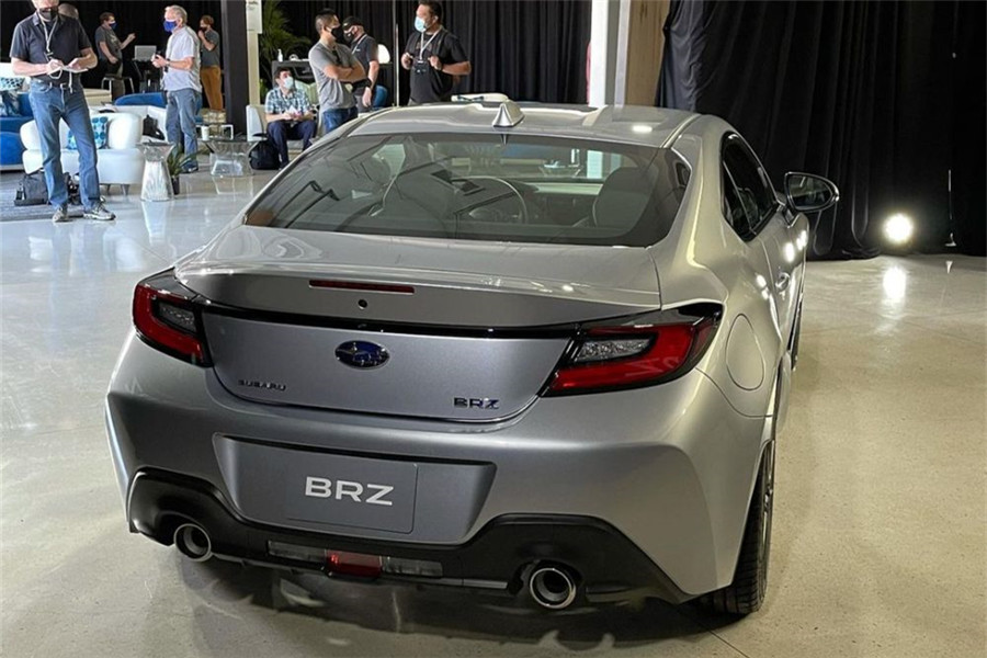 日本国内斯巴鲁售价,新款斯巴鲁brz的售价很良心