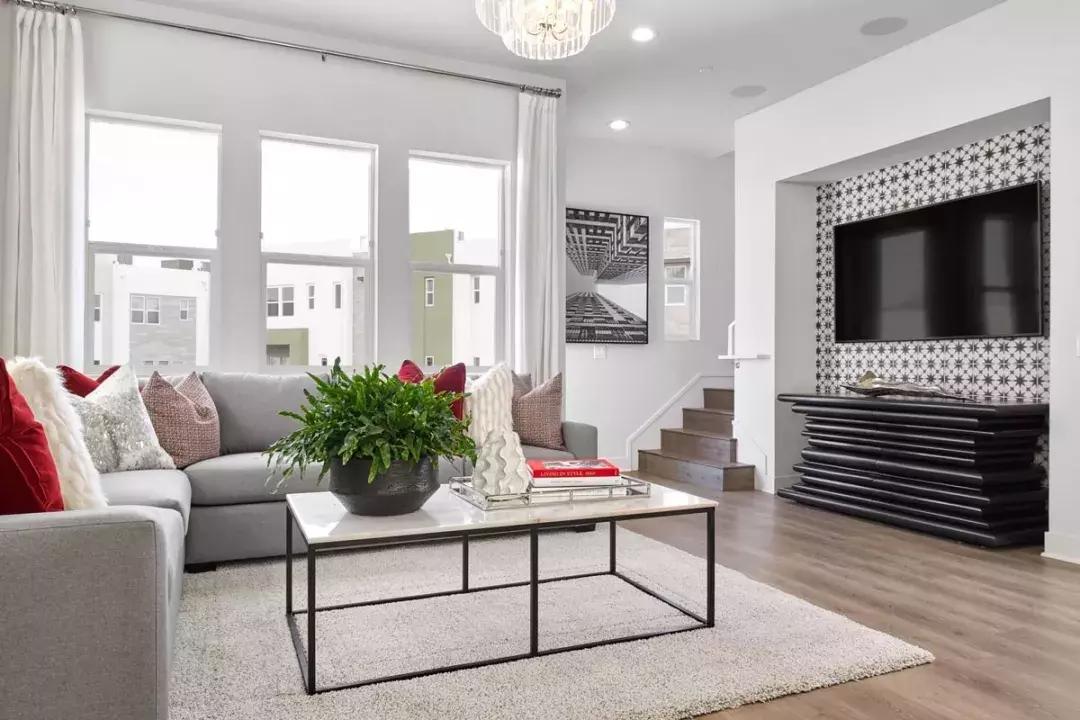 安纳海姆中心,安纳海姆迪士尼