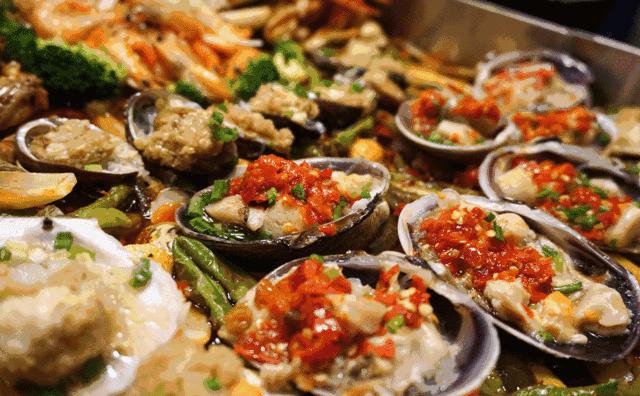 这个最适合冬天来的北方小城，光是海鲜就能让你吃回票价