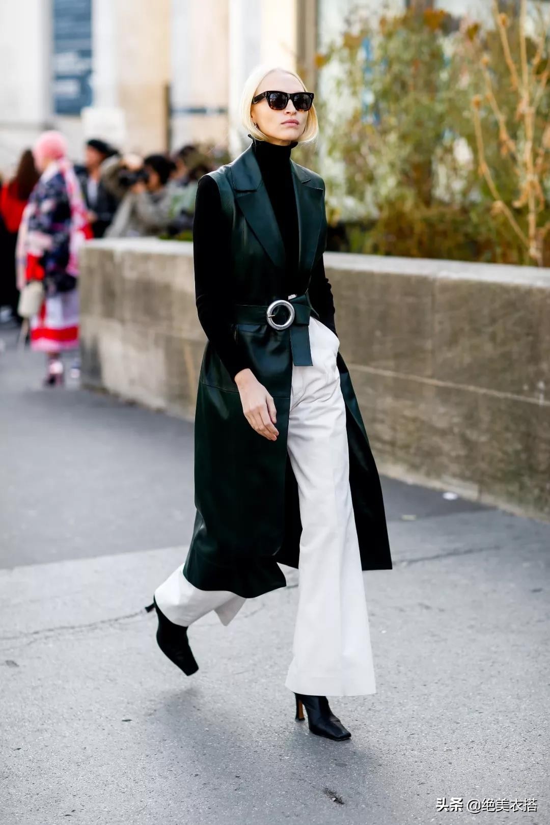 今年的时尚款马甲,今年秋爆款马甲