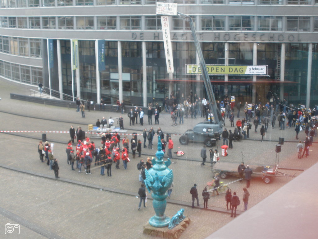 荷兰留学费用有哪些,在荷兰留学的优势有哪几点