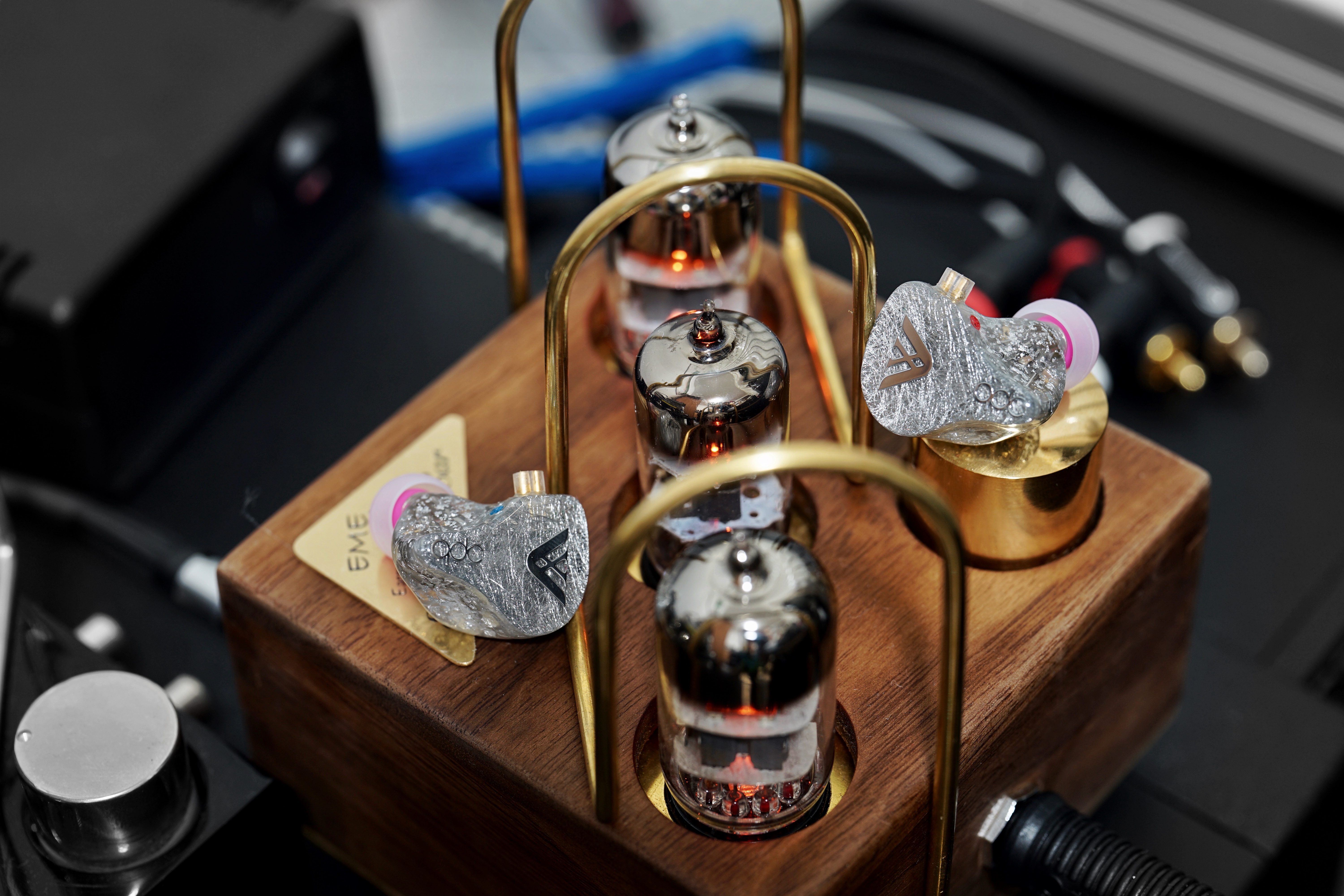 qdc耳机好还是bgvp耳机好,qdc耳机哪个性价比最好