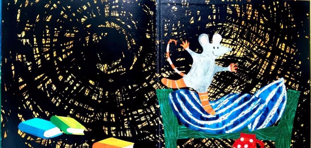 小老鼠的家绘本图片,小老鼠找新家绘本视频阅读