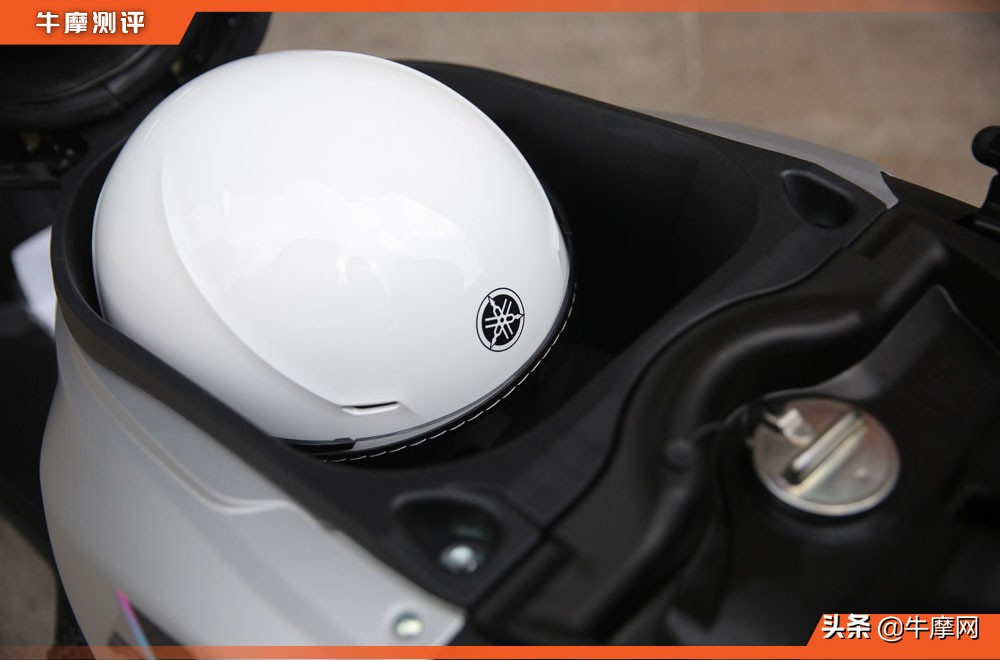 巧格i女车主聊旭鹰125确定不来凑凑热闹？