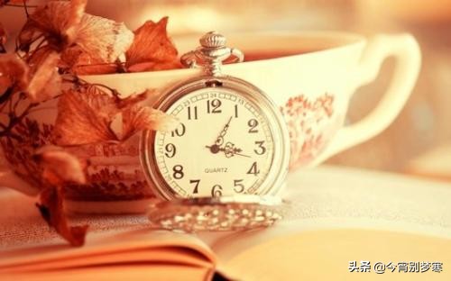 一个等字等出了心酸,一个等字让你等了一辈子