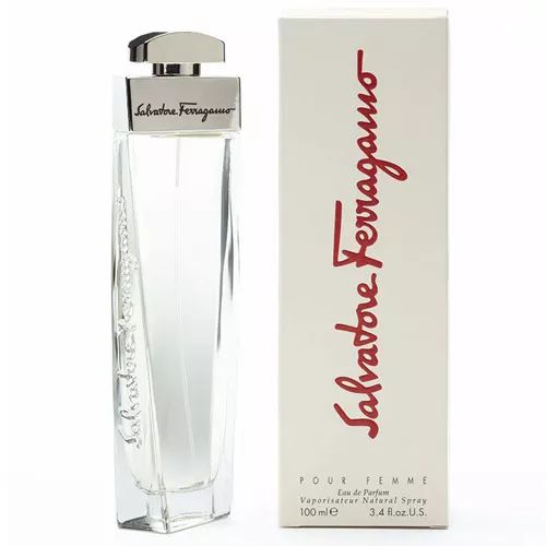 林允纪梵希代言,林允菲拉格慕香水