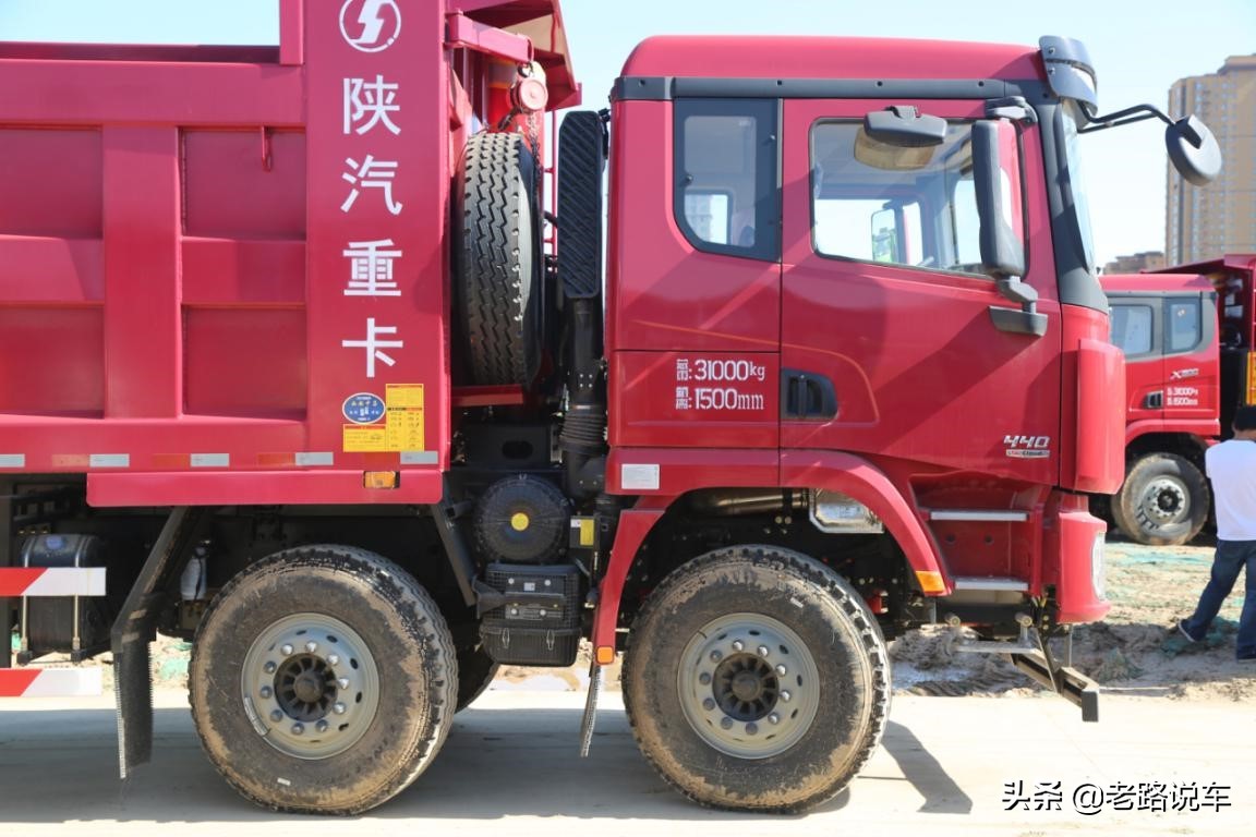 x3000最新款自卸车,x3000自卸车前四后八第一视角