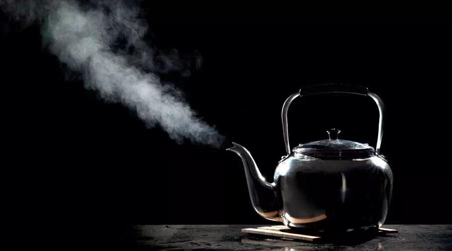 病人多喝水有利于康复吗?