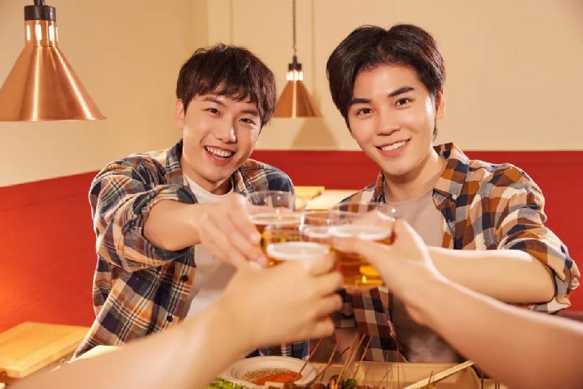 餐饮店网红酒,餐酒馆趋势